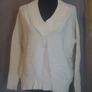 Cream v-necl sweater